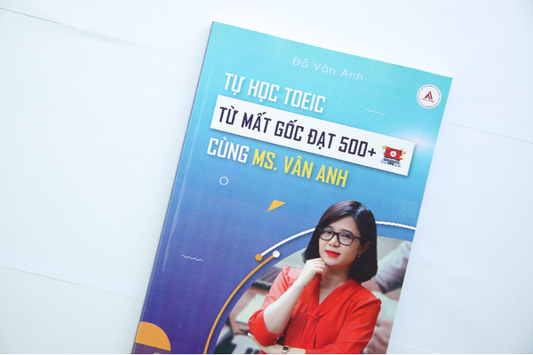 Cuốn sách ngữ pháp Tự Học 0-500+được hàng triệu người Việt tin dùng 