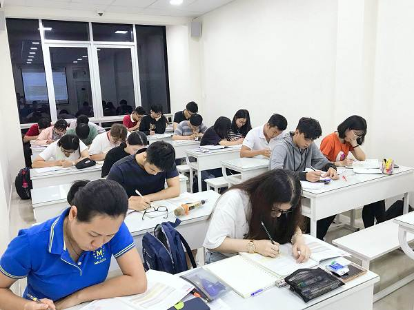 Anh Lê English tự hào là trung tâm luyện thi TOEIC hàng đầu tại TP.HCM