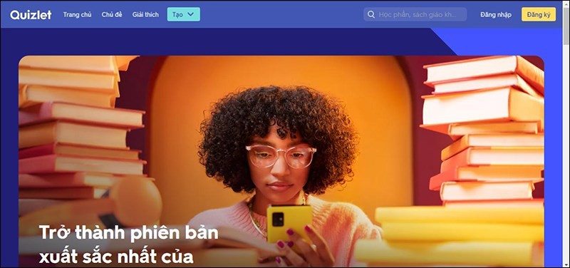 Quizlet tích hợp sẵn bộ từ vựng theo chủ đề, đi kèm với phát âm và hình ảnh